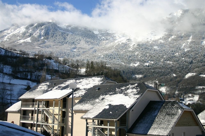 Imagen de los exteriores del Apartamentos PYRENEES ZENITH. Foto 6