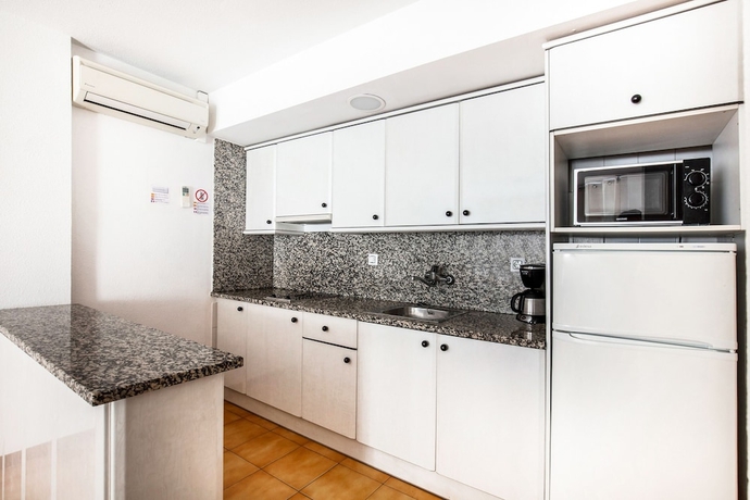 Imagen de la habitación del Apartamentos Pal Beach. Foto 10