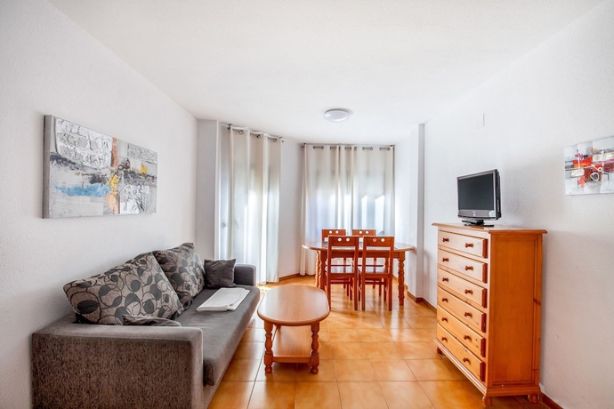 Imagen de la habitación del Apartamentos Pal Beach, Palam&oacute;s. Foto 7