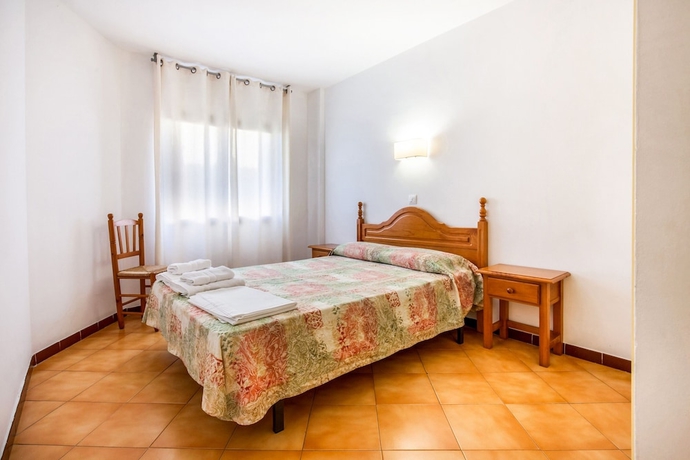 Imagen de la habitación del Apartamentos Pal Beach, Palam&oacute;s. Foto 8