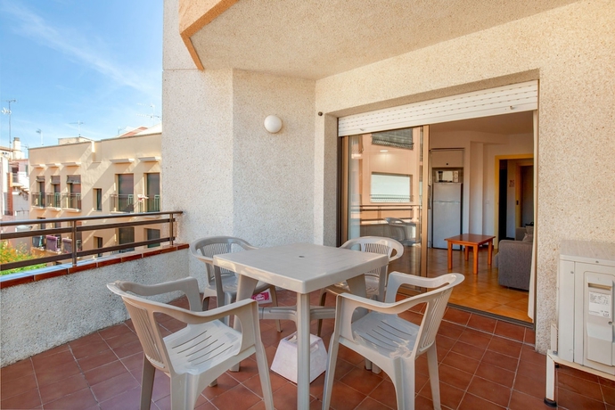 Imagen de los exteriores del Apartamentos Pal Beach, Palam&oacute;s. Foto 15