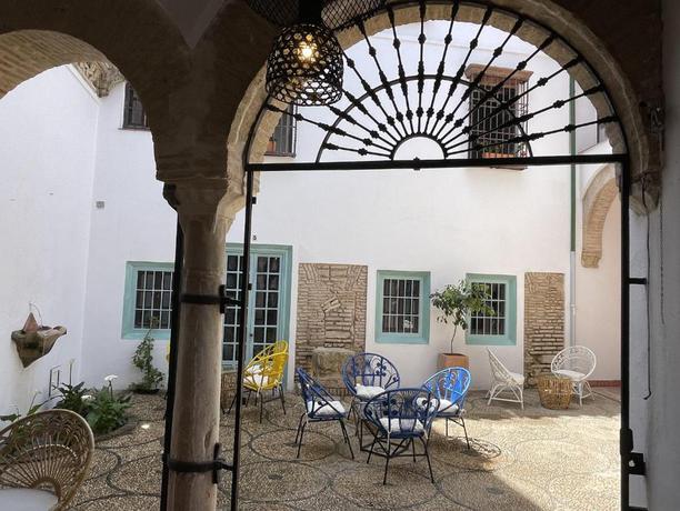 Imagen general del Apartamentos Palacete del Águila. Foto 6