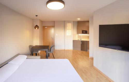 Imagen de la habitación del Apartamentos Palau Valencia. Foto 3