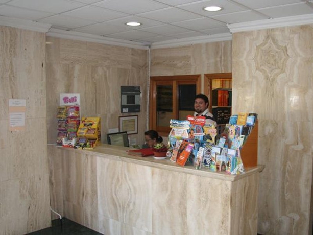 Imagen general del Apartamentos Palm Court, Benidorm - Playa Levante. Foto 3