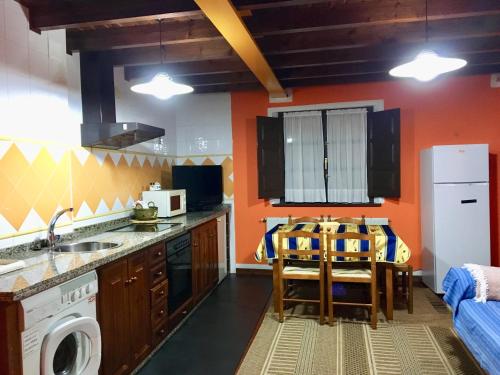 Imagen de la habitación del Apartamentos Palombina. Foto 7