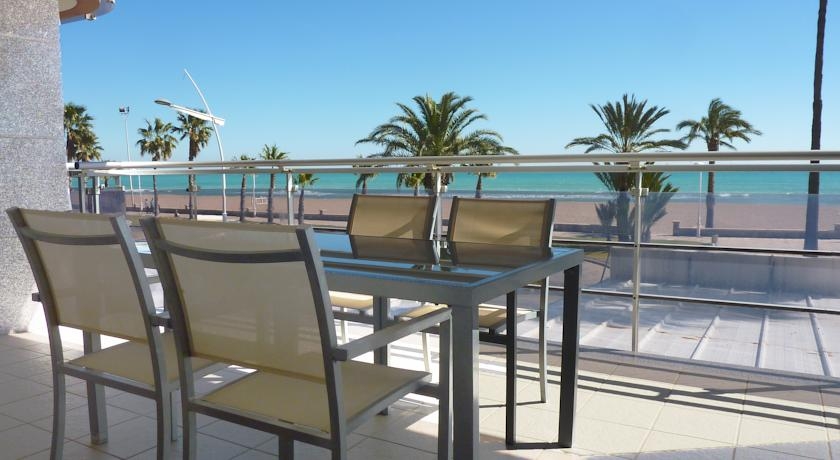 Imagen general del Apartamentos Papa Luna 3000. Foto 7