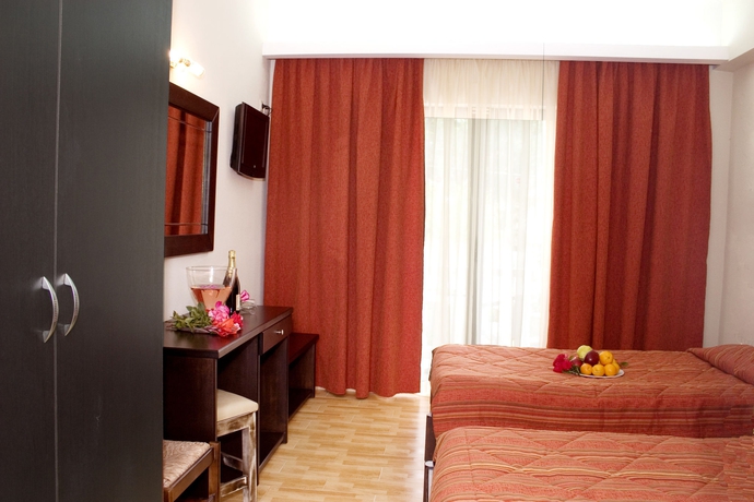 Imagen general del Apartamentos Paradise Apartments, Laganas. Foto 1