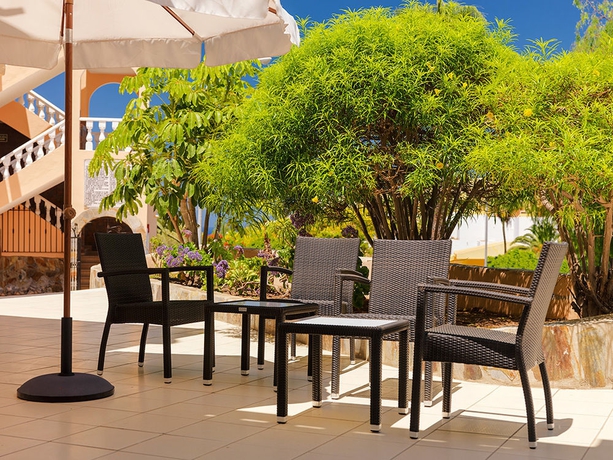 Imagen del bar/restaurante del Apartamentos Paradise Court. Foto 2