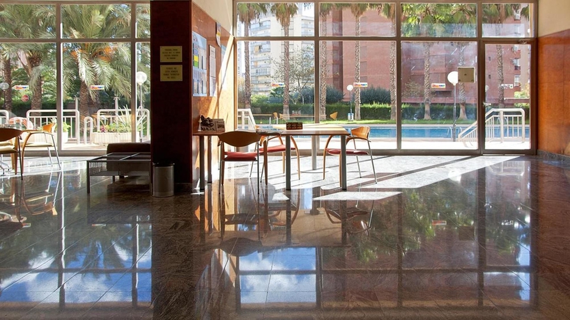 Imagen de los interiores del Apartamentos Paraiso Centro. Foto 6