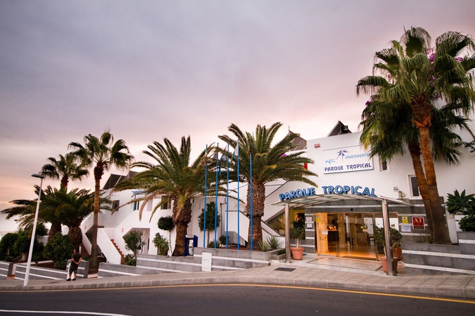 Imagen general del Apartamentos Parque Tropical, Puerto del Carmen. Foto 2