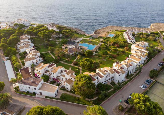 Imagen general del Apartamentos Parquemar, Cala d'Or. Foto 1