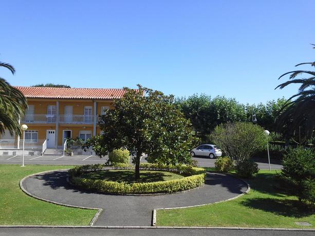 Imagen de los exteriores del Apartamentos Paseo de San Pedro. Foto 16