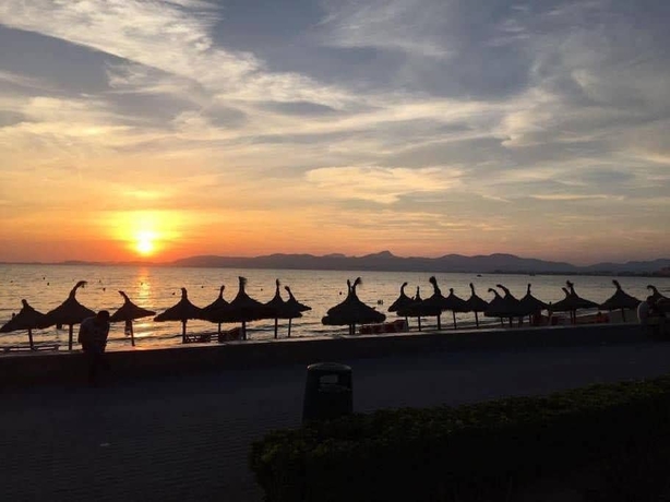 Imagen de los exteriores del Apartamentos Perla Seven. Foto 16