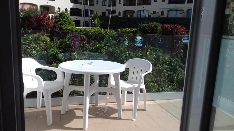 Imagen de los exteriores del Apartamentos Pez Azul. Foto 16