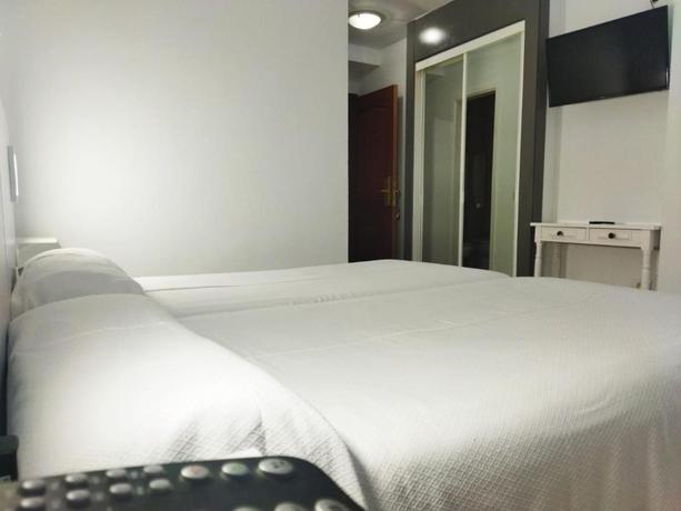 Imagen de la habitación del Apartamentos Pez Azul. Foto 13