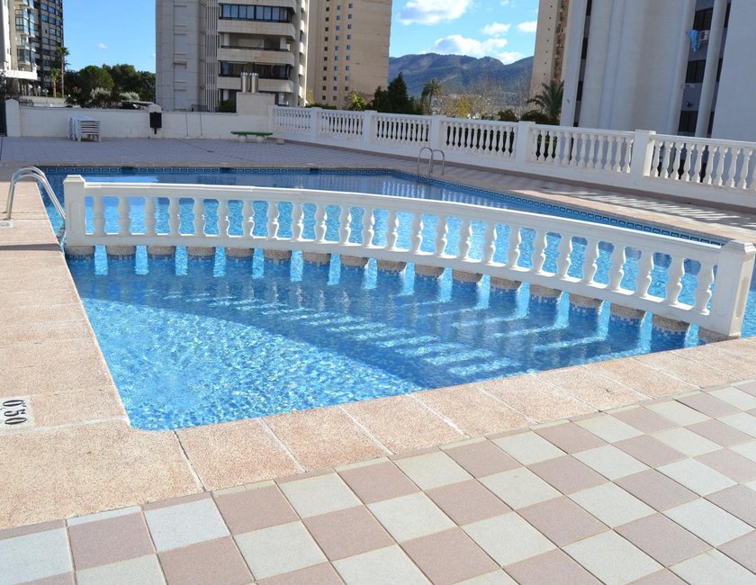 Imagen de la piscina del Apartamentos Pierre & Vacances Benidorm Levante, Adults Recommended. Foto 51