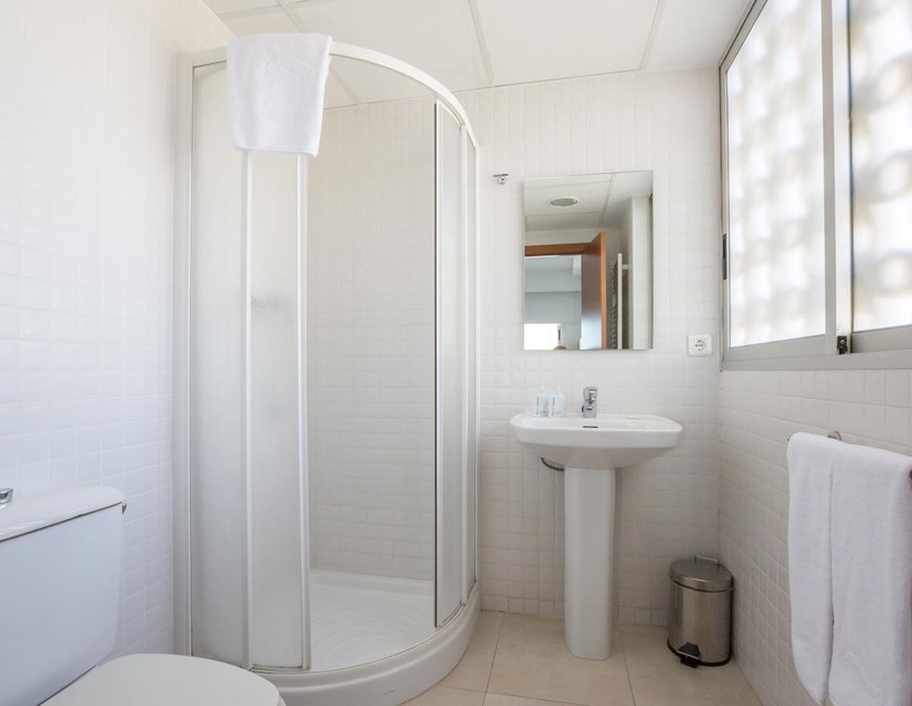 Imagen de la habitación del Apartamentos Pierre & Vacances Benidorm Levante, Adults Recommended. Foto 36