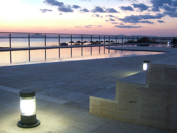 Imagen de los exteriores del Apartamentos Pierre & Vacances La Manga. Foto 7