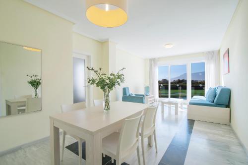 Imagen de la habitación del Apartamentos Pierre and Vacances Almer&iacute;a Roquetas De Mar. Foto 5