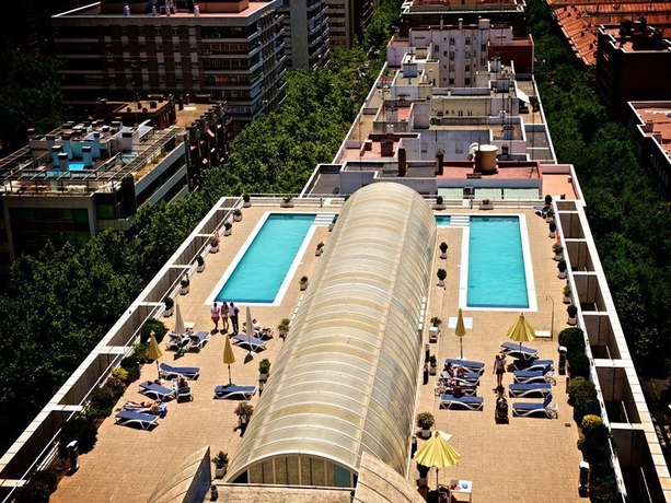 Imagen general del Apartamentos Pierre and Vacances Edificio Eurobuilding 2. Foto 4