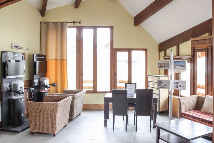Imagen de los interiores del Apartamentos Pierre and Vacances Residence Les Terrasses D'azur. Foto 17