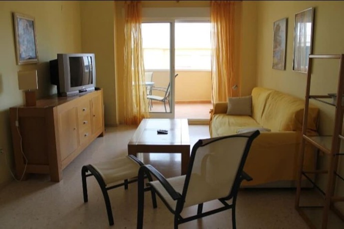 Imagen de la habitación del Apartamentos Piles Gandía 3000. Foto 2