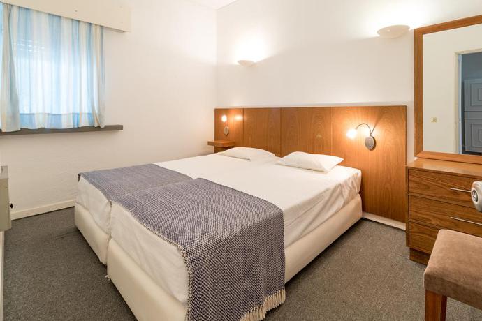Imagen de la habitación del Apartamentos Pinhal Da Marina Turisticos. Foto 2