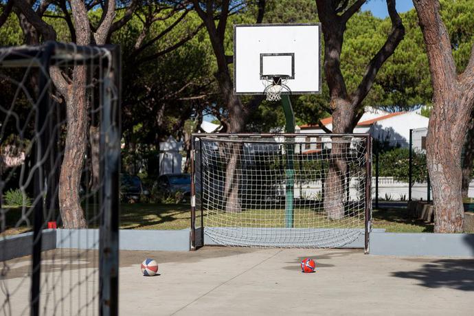 Imagen de los exteriores del Apartamentos Pinhal Da Marina Turisticos. Foto 8