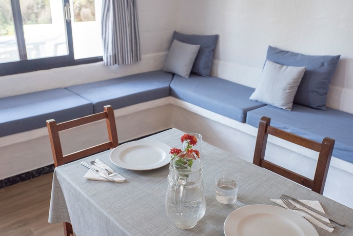 Imagen de la habitación del Apartamentos Pinomar, Es Calo. Foto 10