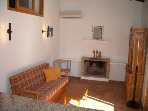 Imagen general del Apartamentos Pinosol, Santa Eulalia des Riu. Foto 6