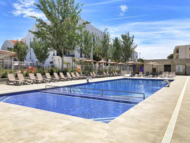 Imagen general del Apartamentos Pins Marina. Foto 10