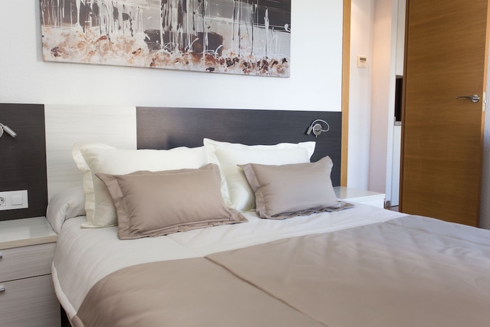 Imagen de la habitación del Apartamentos Pio XII Apartments Valencia. Foto 2