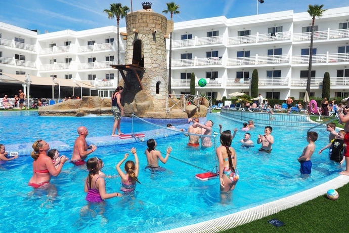 Imagen general del Apartamentos Pirates Village. Foto 4