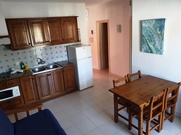 Imagen de la habitación del Apartamentos Piscis, Cala Blanca. Foto 3