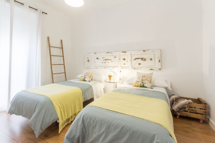 Imagen de la habitación del Apartamentos Pizarro 1930. Foto 15