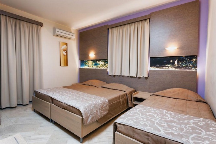 Imagen general del Apartamentos Planos Beach Aparthotel. Foto 13