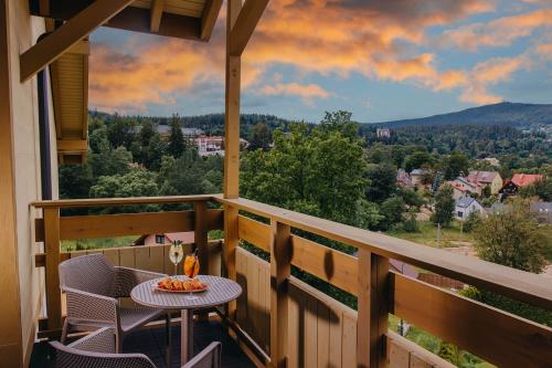 Imagen de los interiores del Apartamentos Platinum Adults. Foto 12