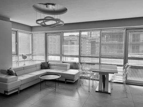 Imagen general del Apartamentos Platinum Towers Central. Foto 8