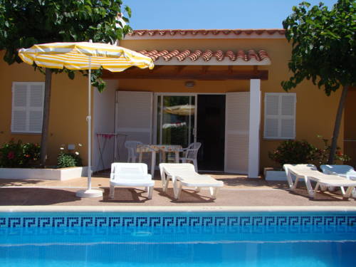 Imagen de la habitación del Apartamentos Playa Calan Blanes. Foto 6