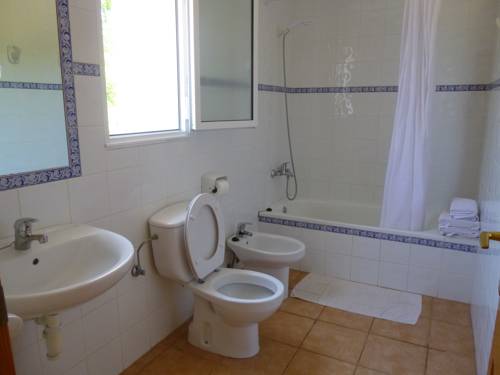 Imagen de la habitación del Apartamentos Playa Calan Blanes. Foto 15