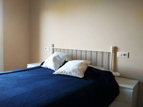 Imagen de la habitación del Apartamentos Playa Catedrales 3000. Foto 4