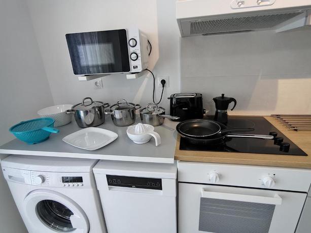 Imagen general del Apartamentos Playa De Covachos. Foto 7