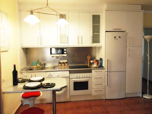 Imagen de la habitación del Apartamentos Playa De Las Cucharas. Foto 5