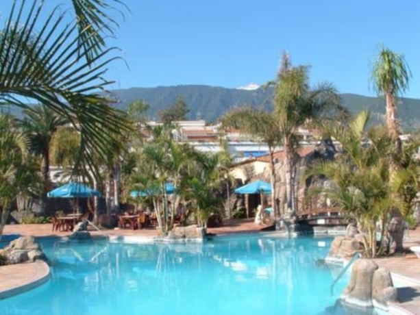 Imagen general del Apartamentos Playa De Los Roques. Foto 2