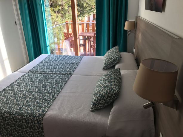 Imagen general del Apartamentos Playa Ferrera. Foto 8