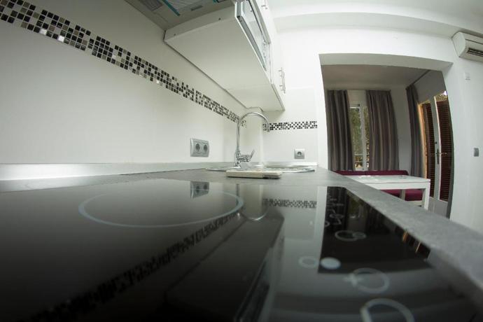 Imagen general del Apartamentos Playa Ferrera. Foto 12