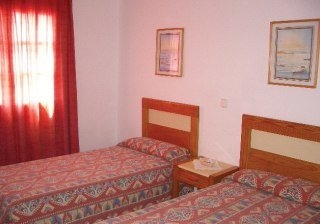 Imagen de la habitación del Apartamentos Playa Flor. Foto 2