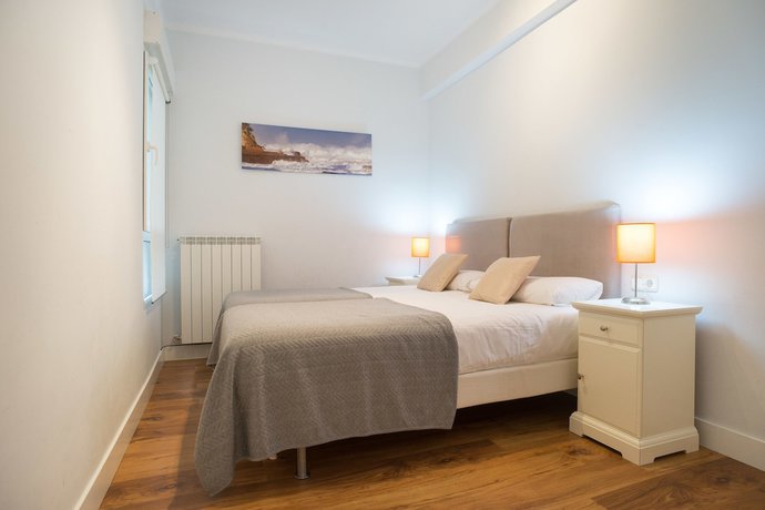 Imagen de la habitación del Apartamentos Playa Gros - Iberorent. Foto 8