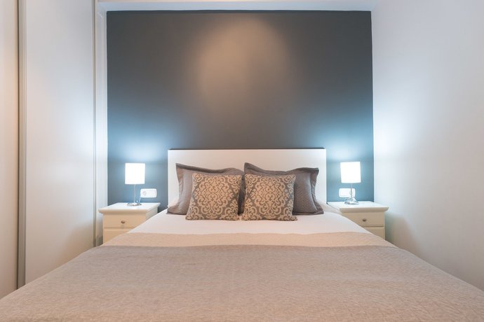 Imagen de la habitación del Apartamentos Playa Gros - Iberorent. Foto 14