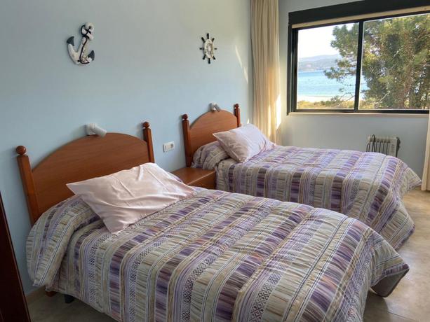 Imagen de la habitación del Apartamentos Playa Langosteira. Foto 3
